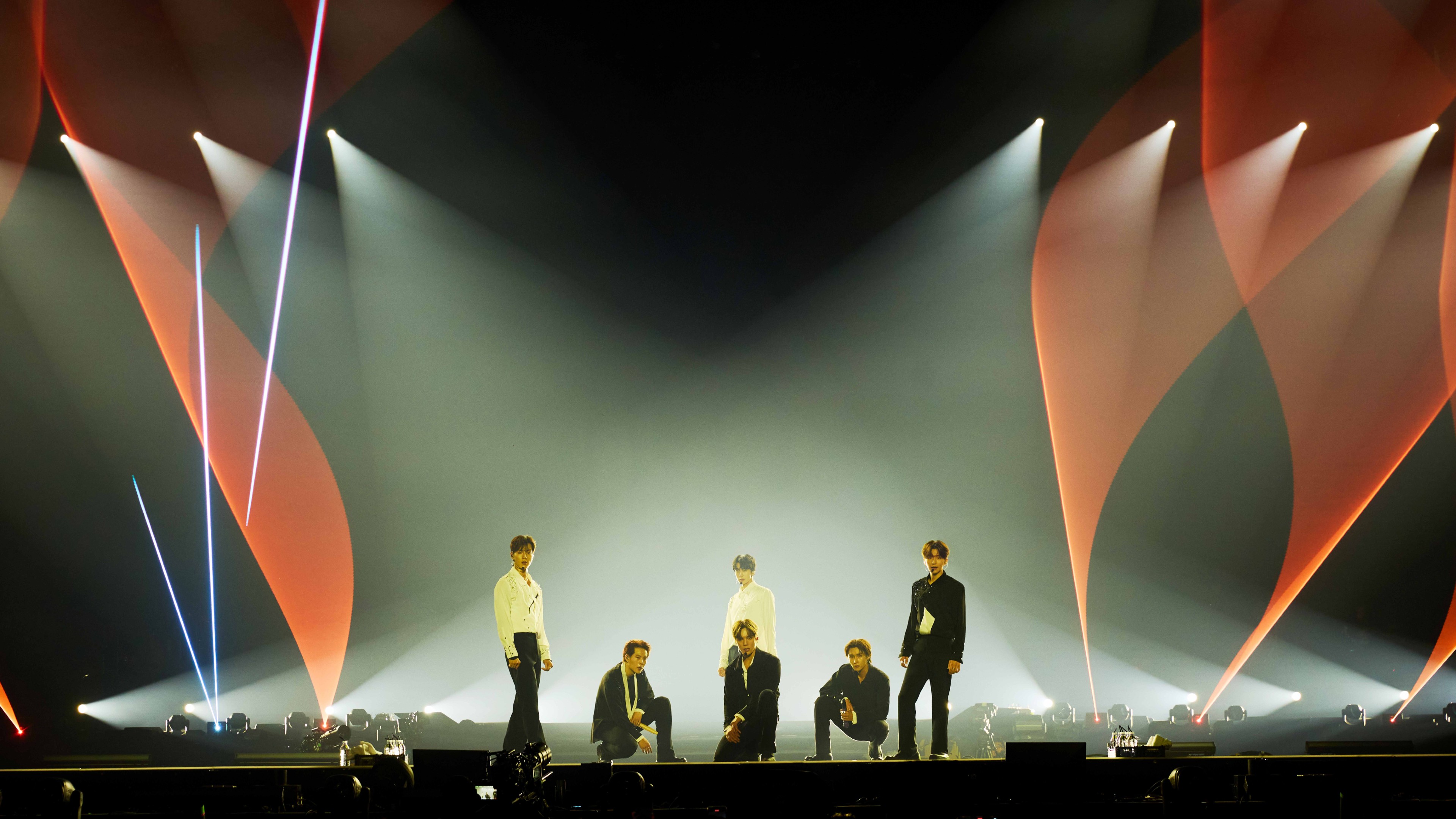 Monsta X: Connect X (2025) | Melkweg Amsterdam
